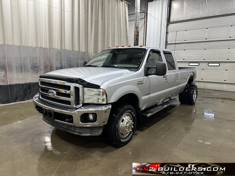 2005 Ford F-350 Super Duty XLT Dually